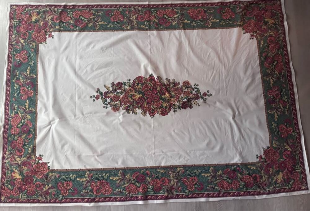 Vintage 90s Rectangular Fall Chrysanthemum 100% Cotton Tablecloth Made in Spain